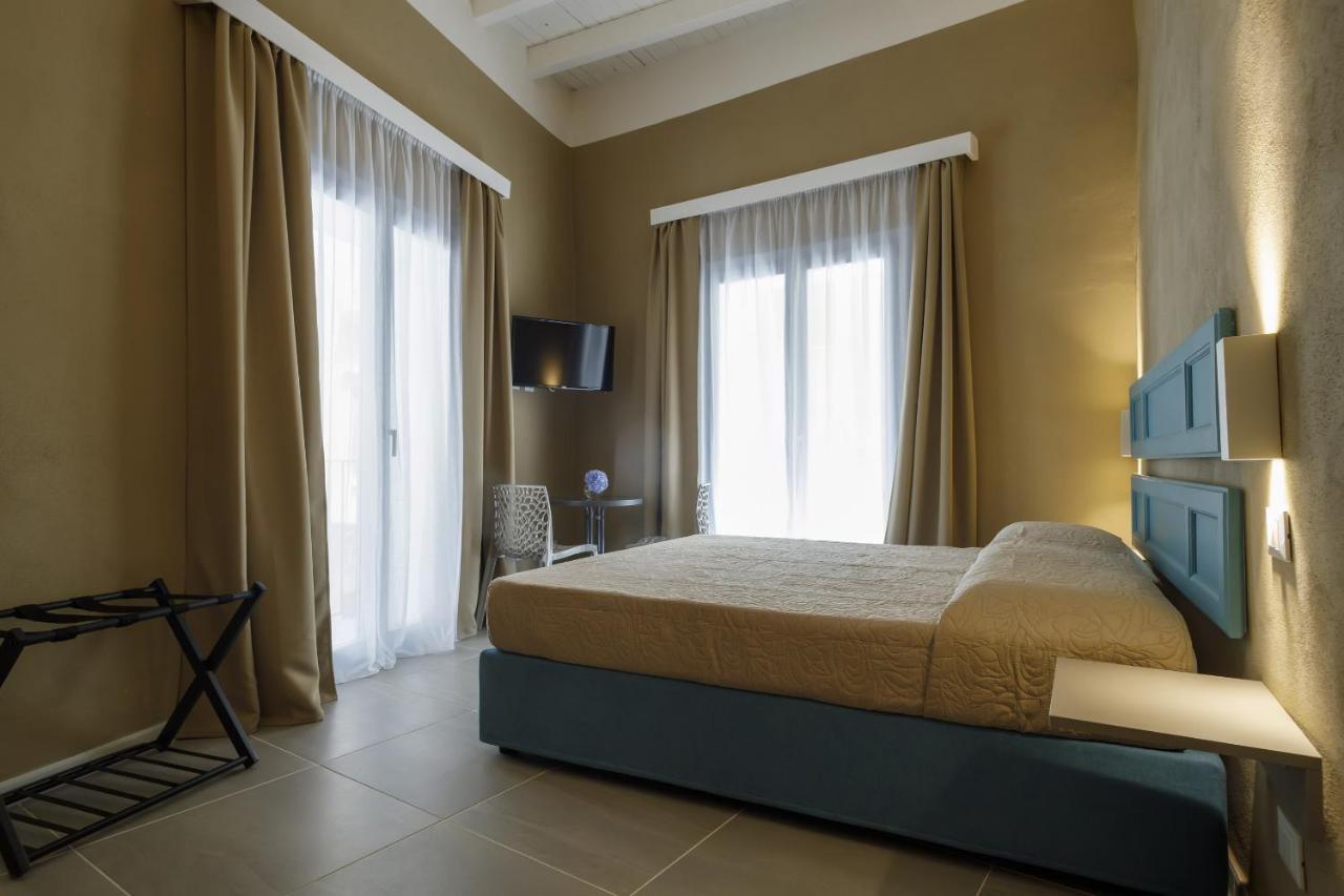 Palazzo Mancina Hotell Trapani Exteriör bild