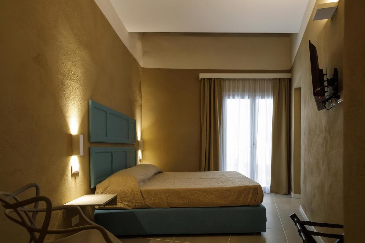 Palazzo Mancina Hotell Trapani Exteriör bild